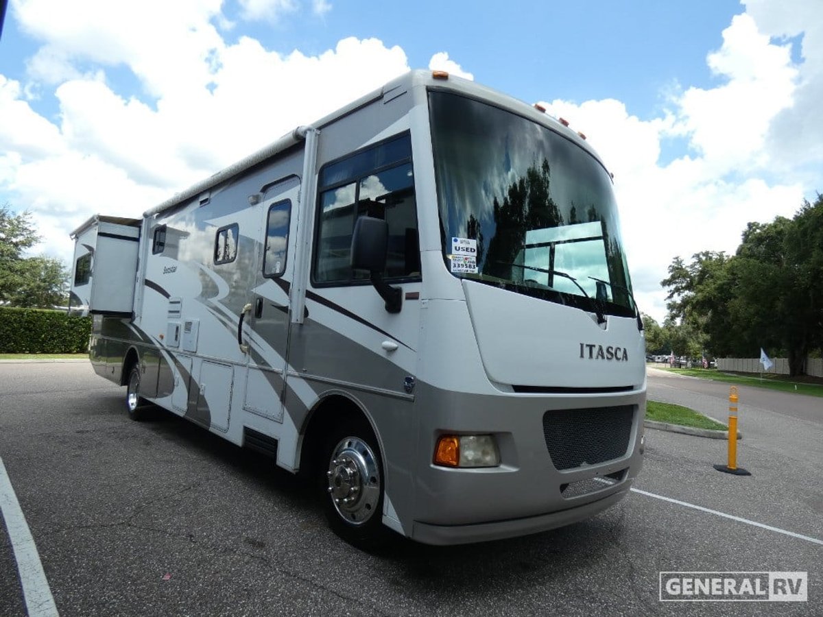 2013 Winnebago Sunstar
