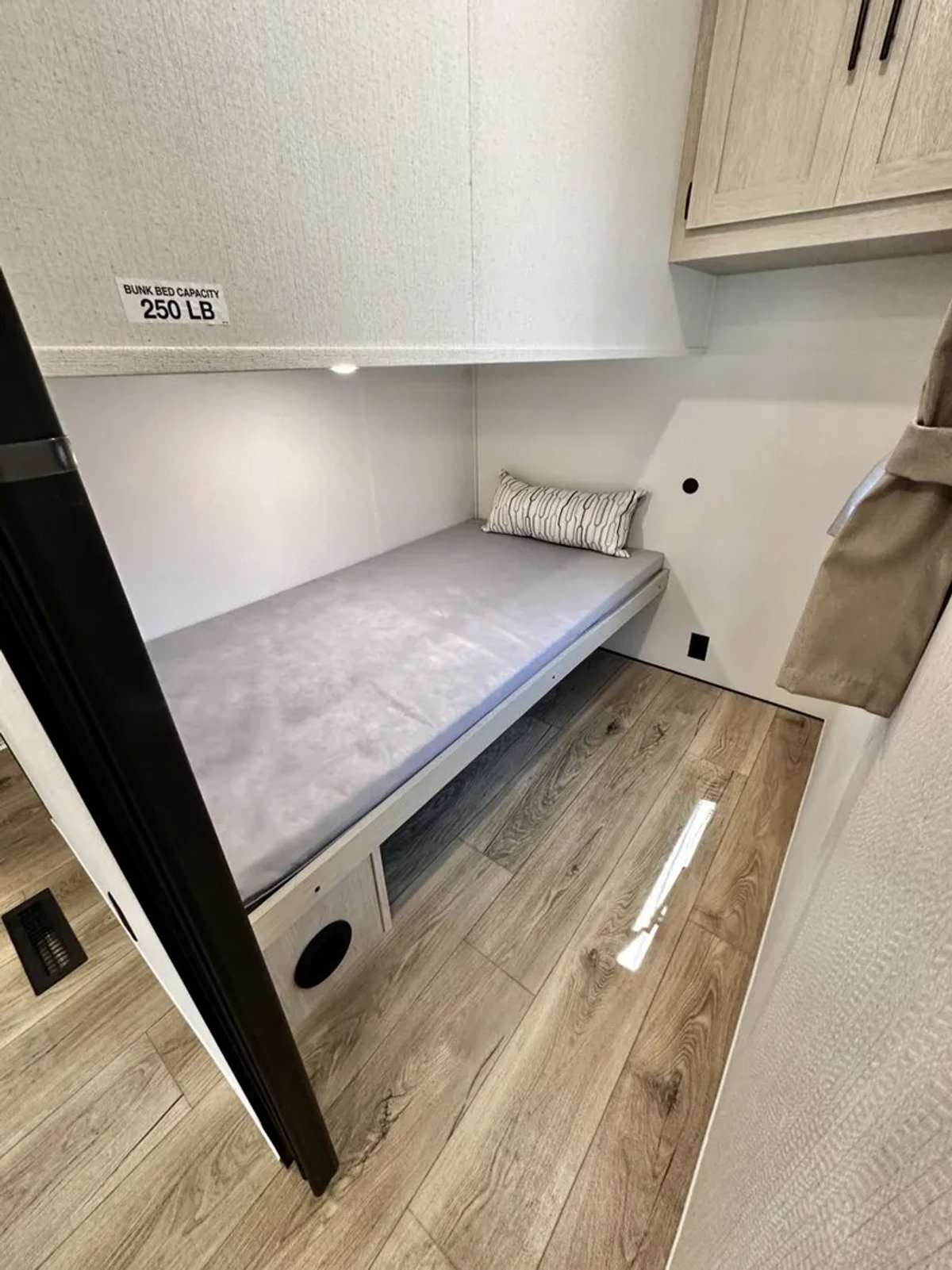 2026 Forest River Shasta SST533BH