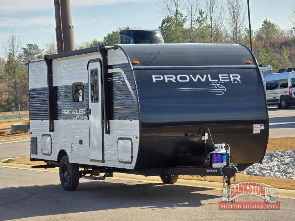 2026 Prowler 1702DBS