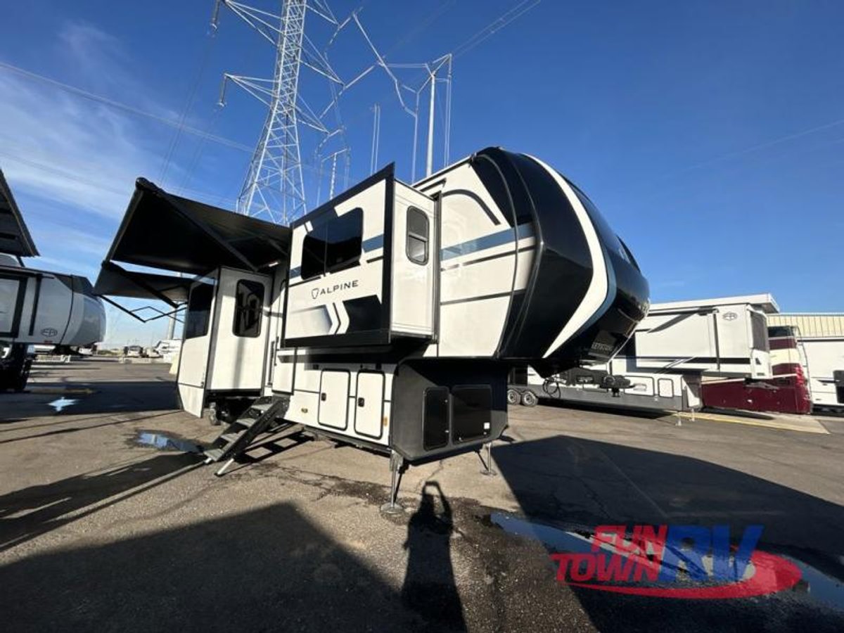 2026 Keystone RV Alpine