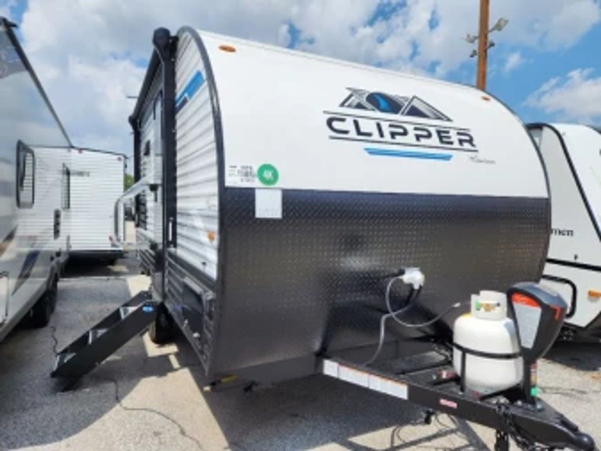 2024 Coachmen Clipper