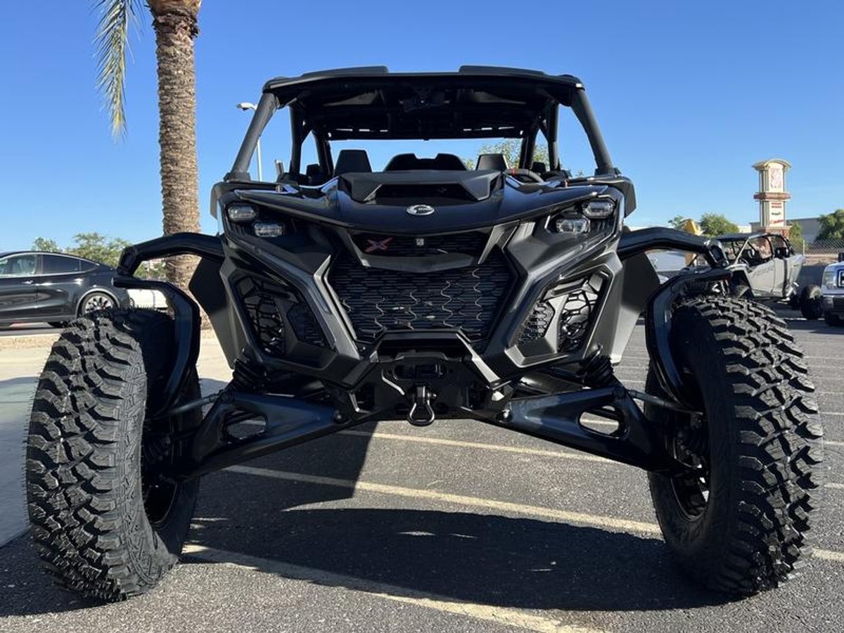 2026 Can-Am Maverick R Max X RS With Smart-Shox