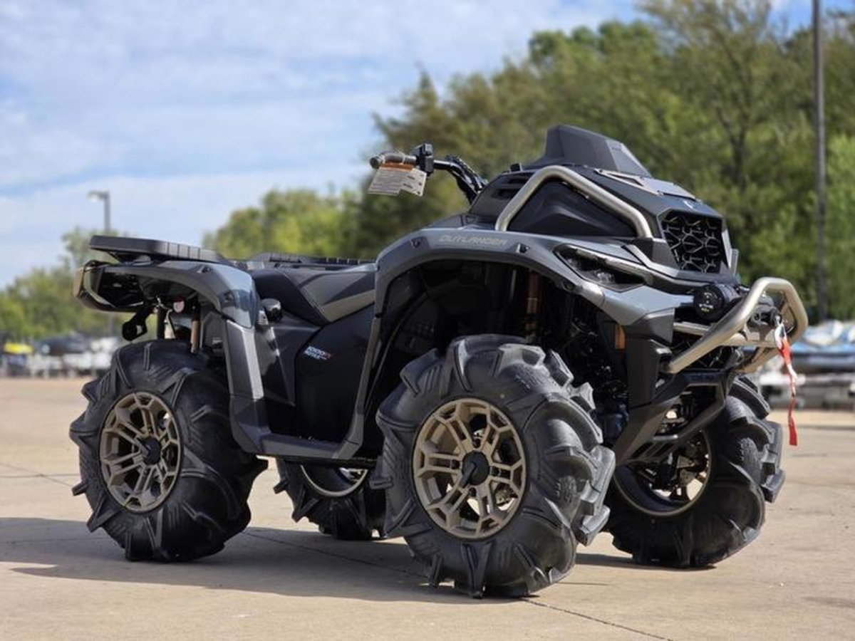 2026 Can-Am Outlander X mr 1000R Granite Grey