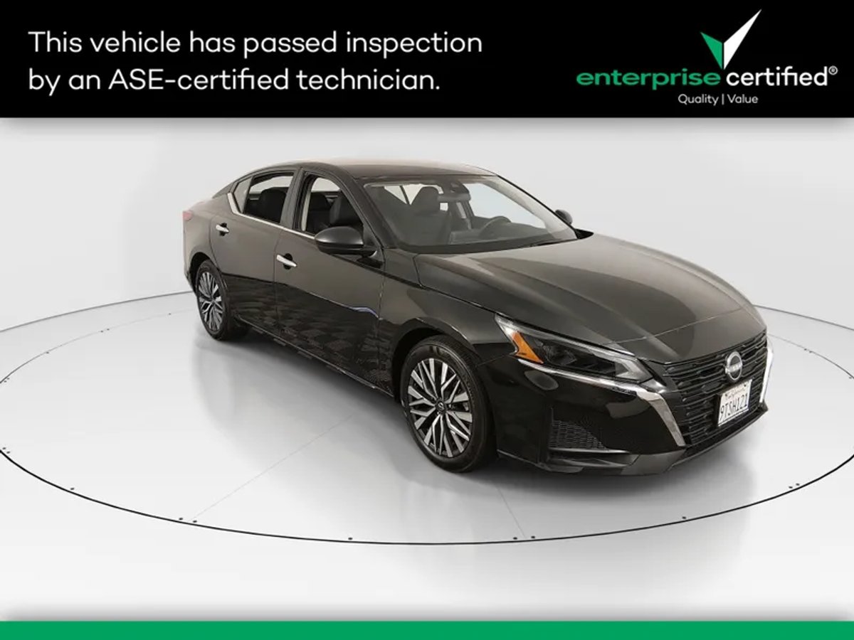 2025 Nissan Altima