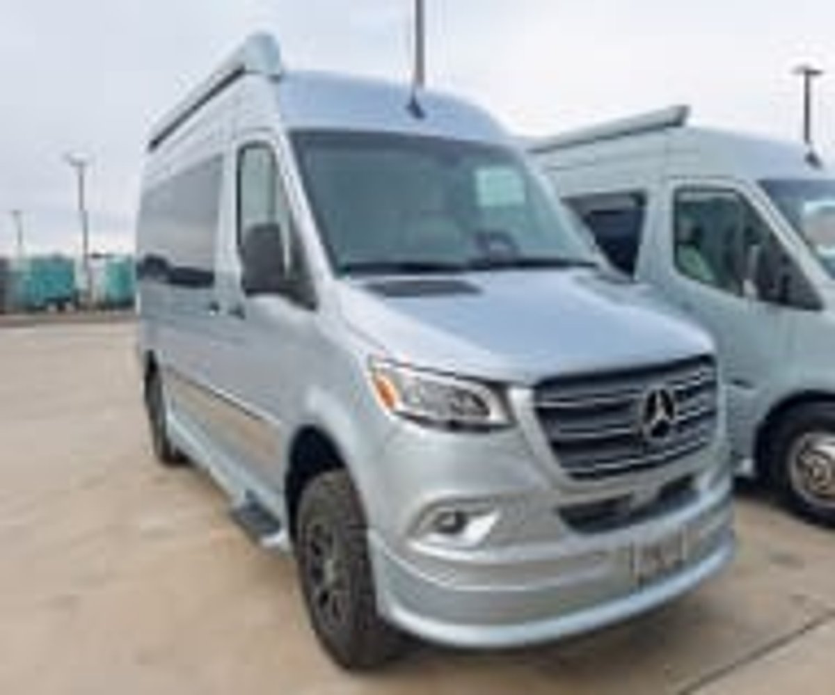 2026 Grech RV TURISMO-ION
