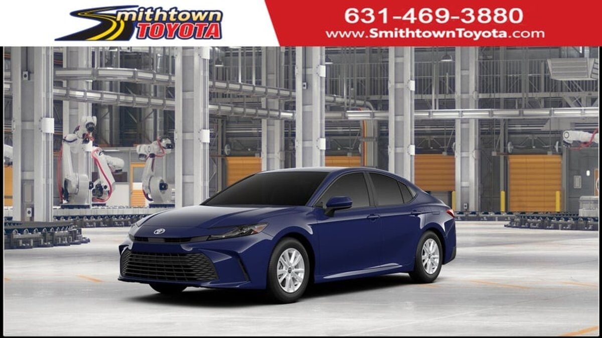 2026 Toyota Camry LE 2.5L 4-Cyl. Engine Front-Wheel Drive