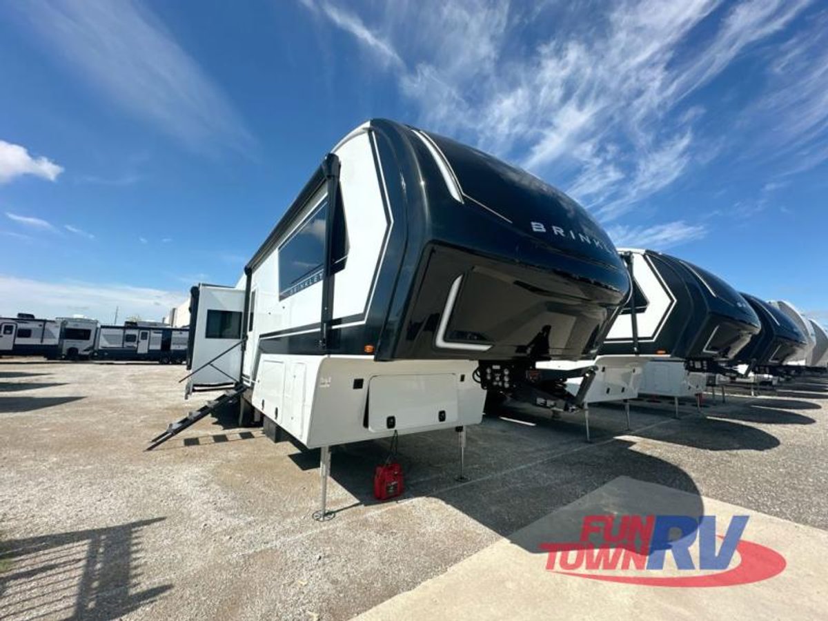 2026 Brinkley Model Z