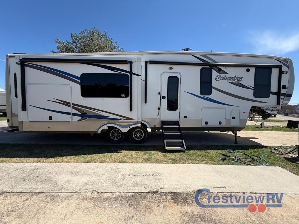 2019 Palomino Columbus