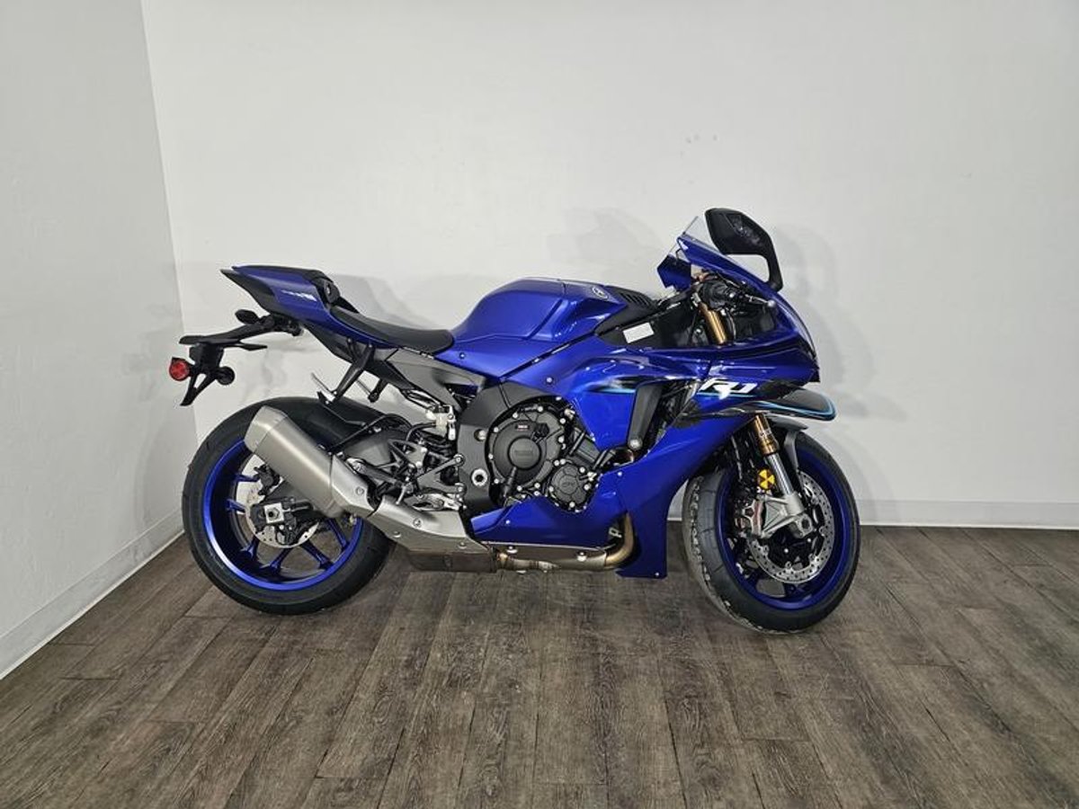 2026 Yamaha YZF-R1