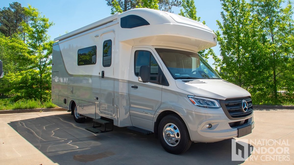 2027 Winnebago View