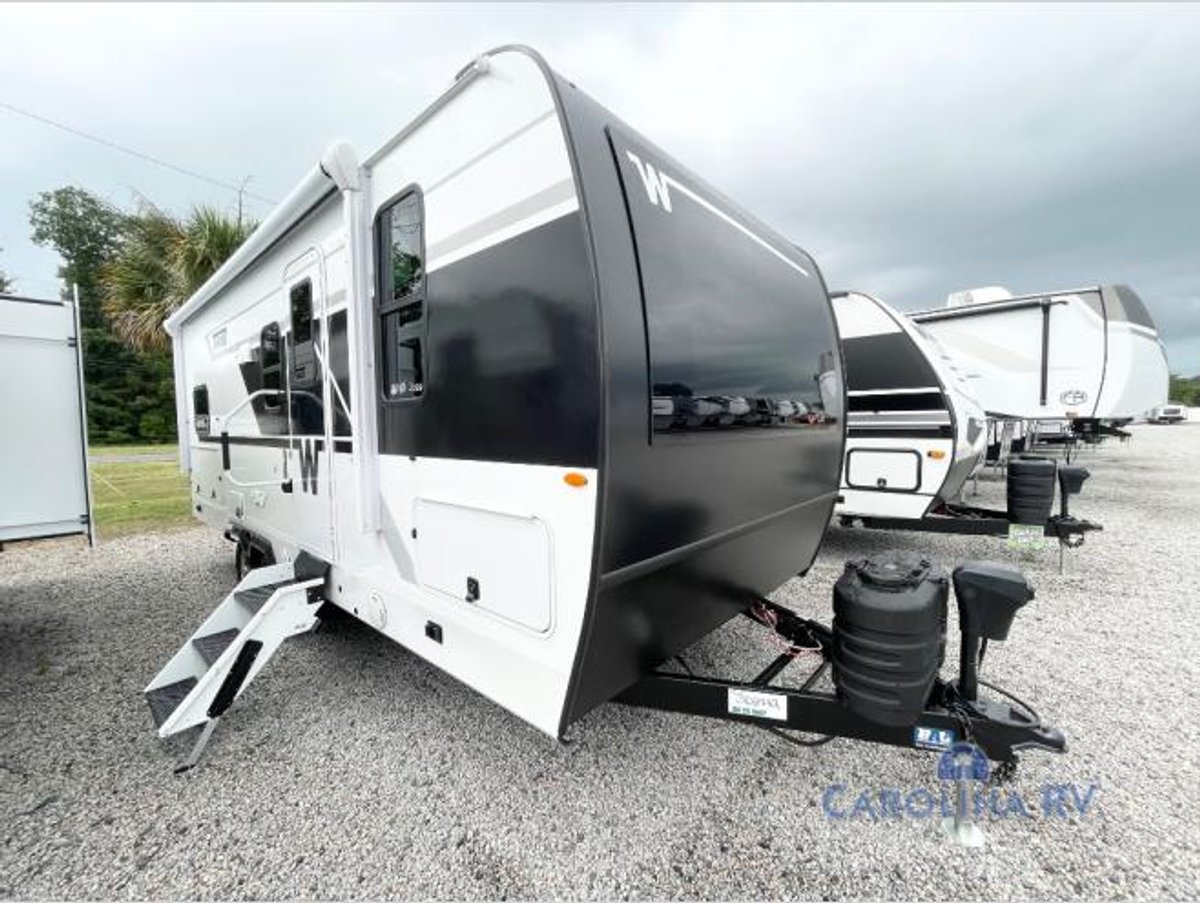 2026 Winnebago Thrive