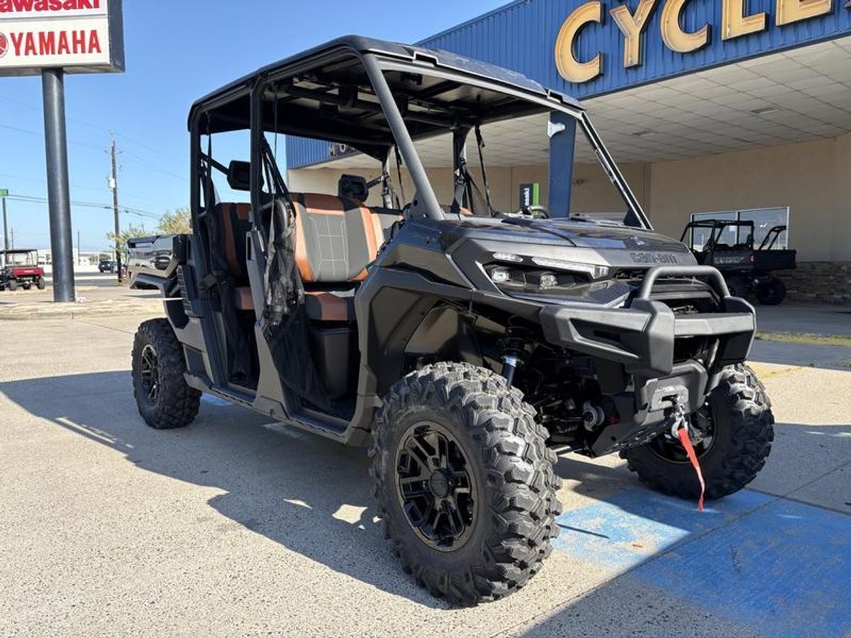 2026 Can-Am Defender MAX LONE STAR HD11