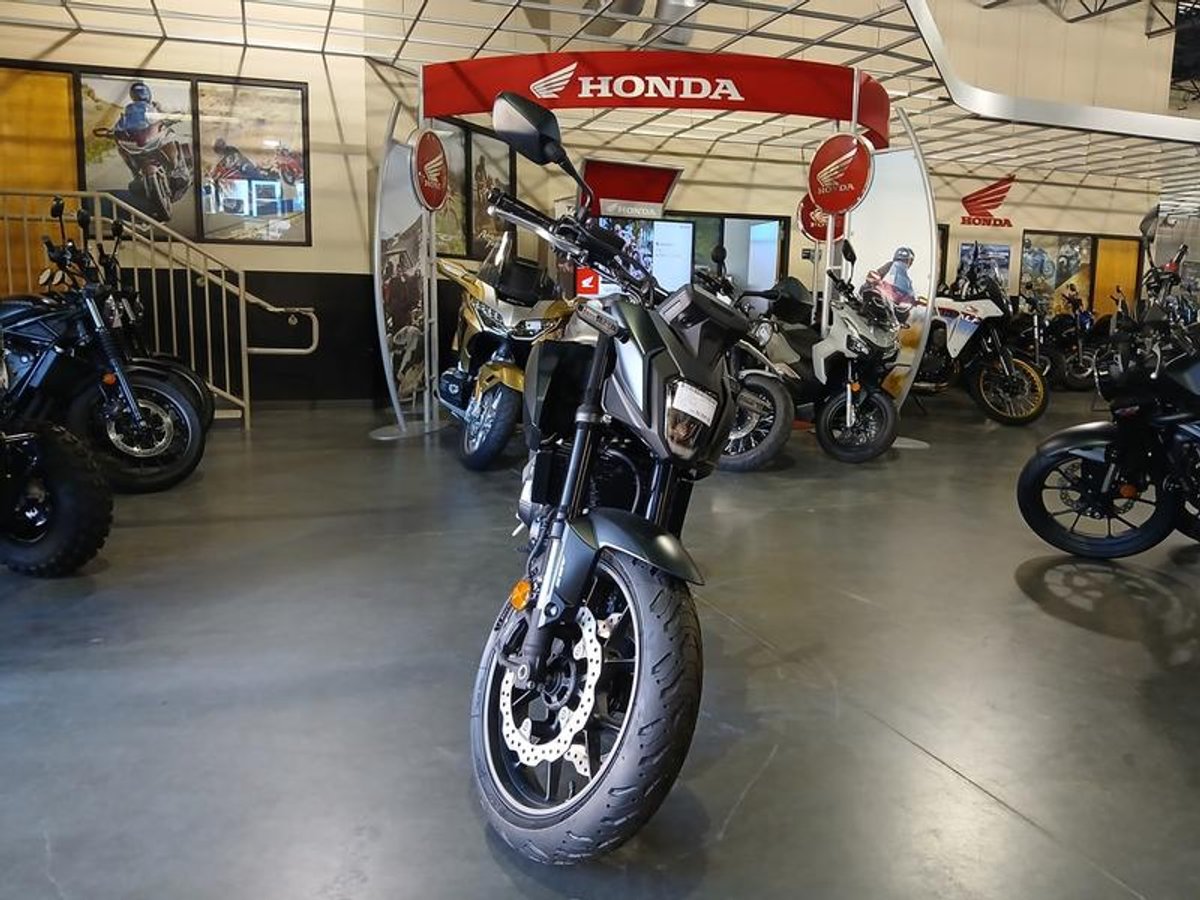 2025 Honda CB500F