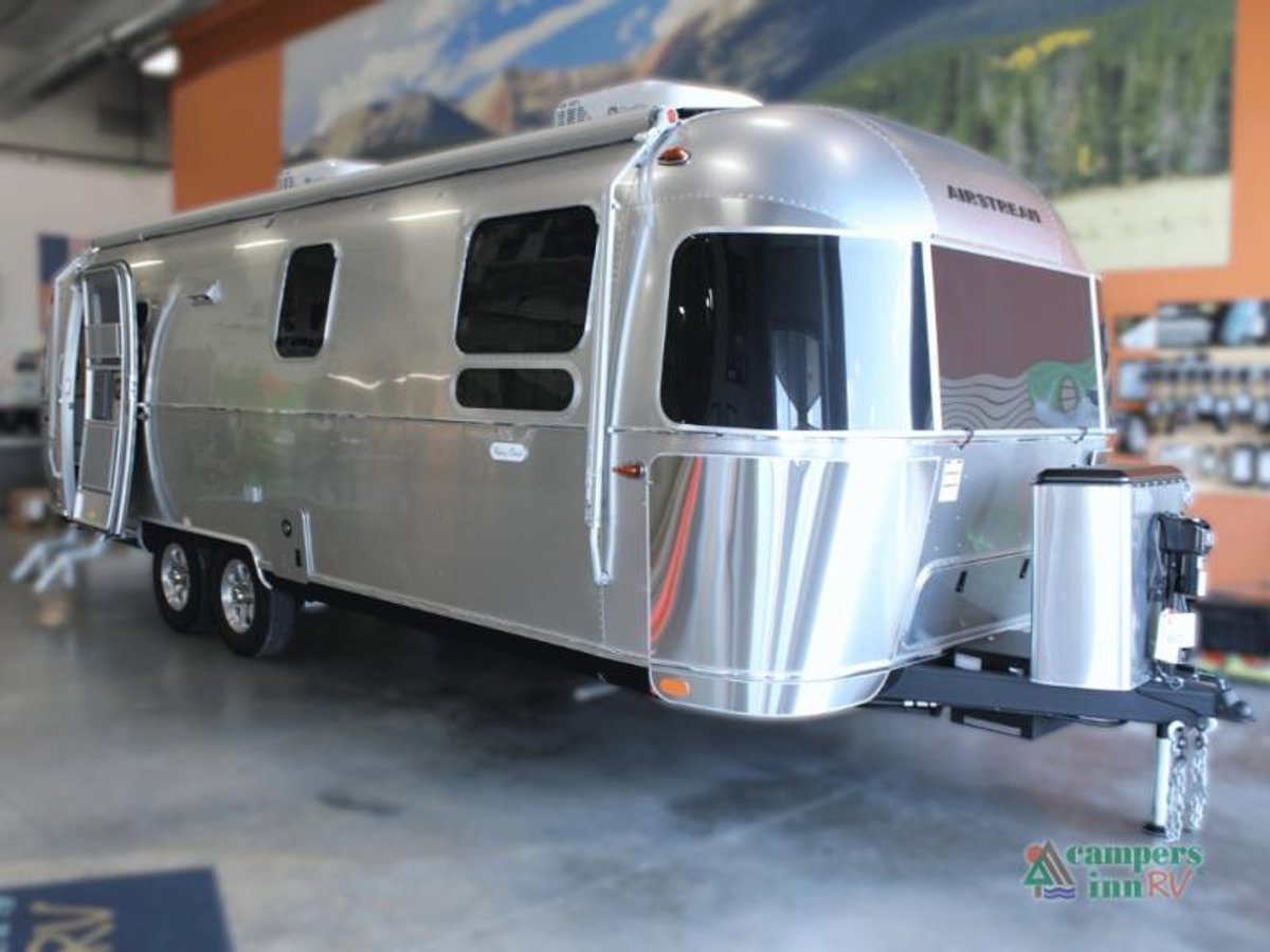 2026 Airstream Flying Cloud