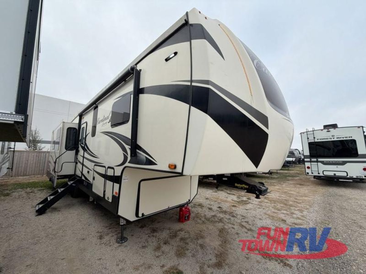 2020 Forest River RV Cardinal Luxury