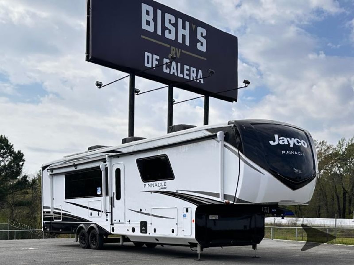2026 Jayco Pinnacle