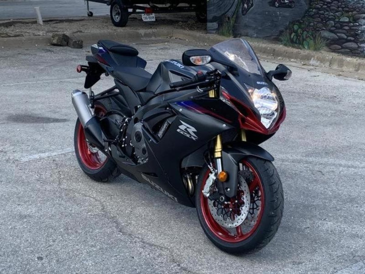 2026 Suzuki GSX-R750