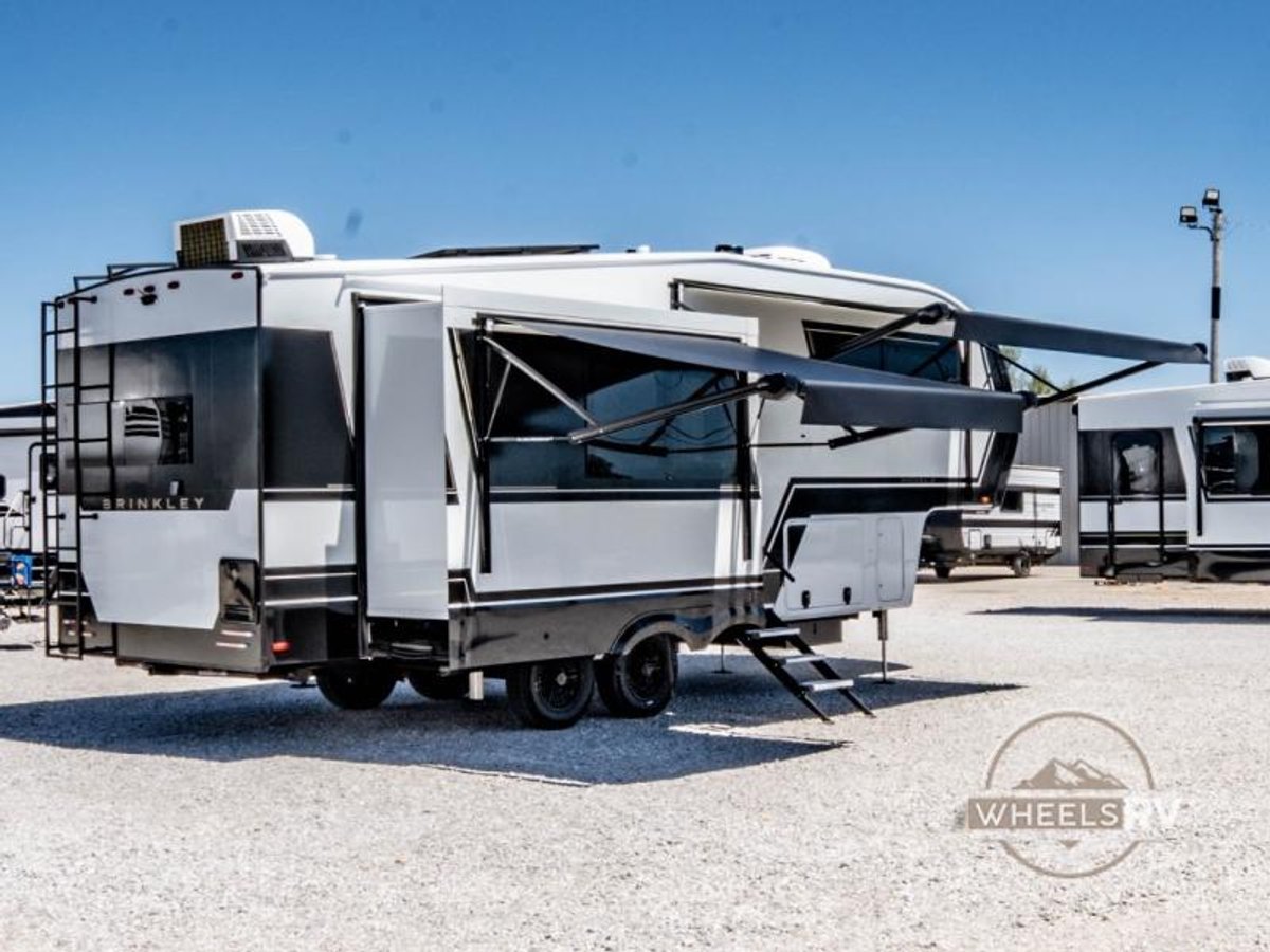 2026 Brinkley Model Z