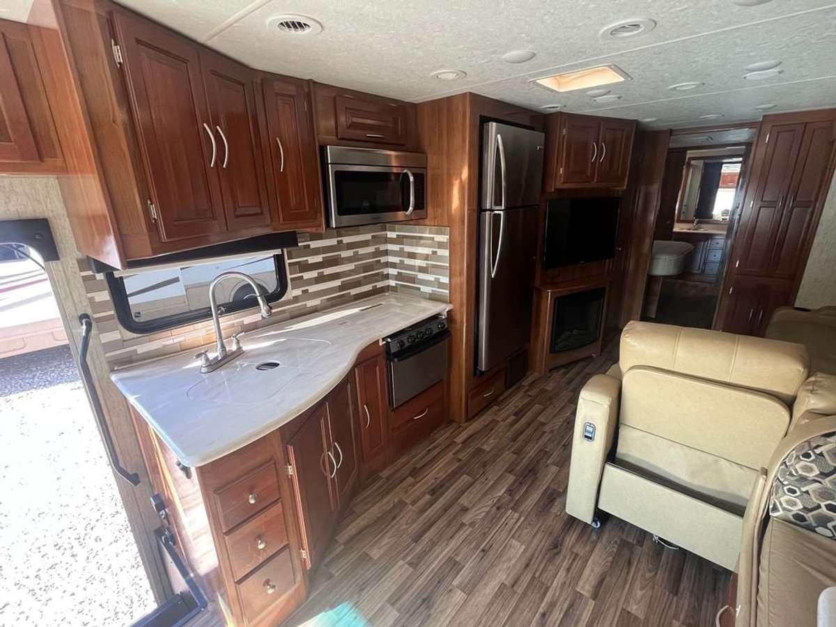 2018 Coachmen Mirada