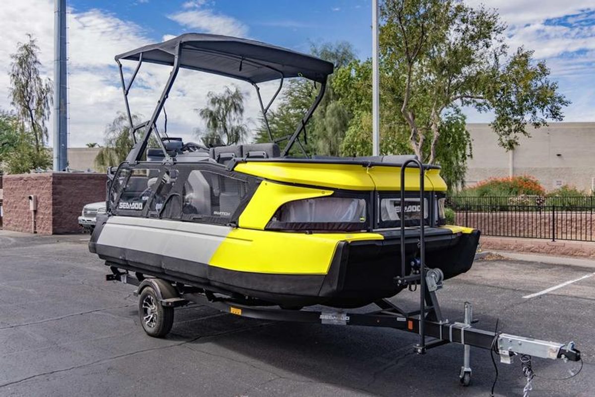 2025 Sea-Doo Switch Cruise 21 - 230 hp Painted