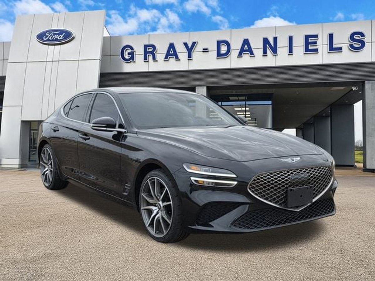 2023 Genesis G70