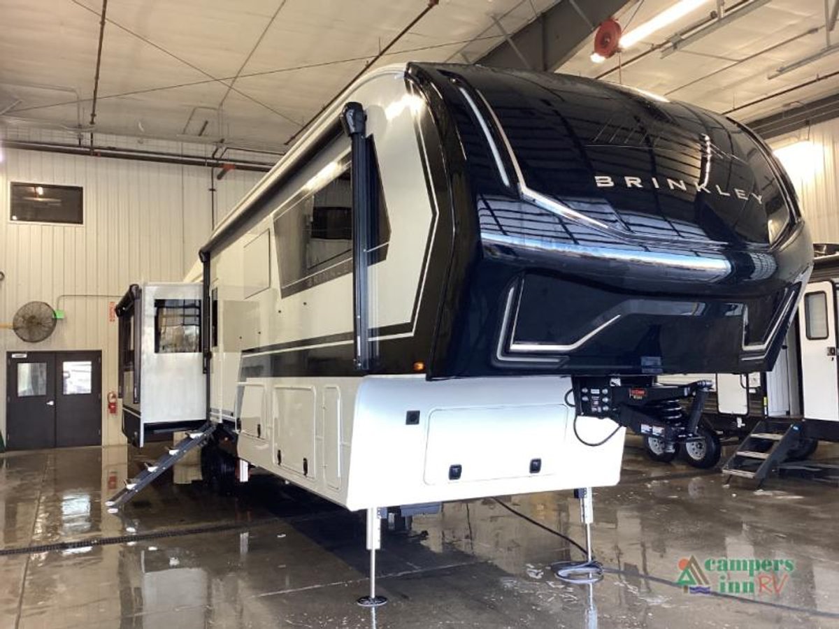 2026 Brinkley Model Z