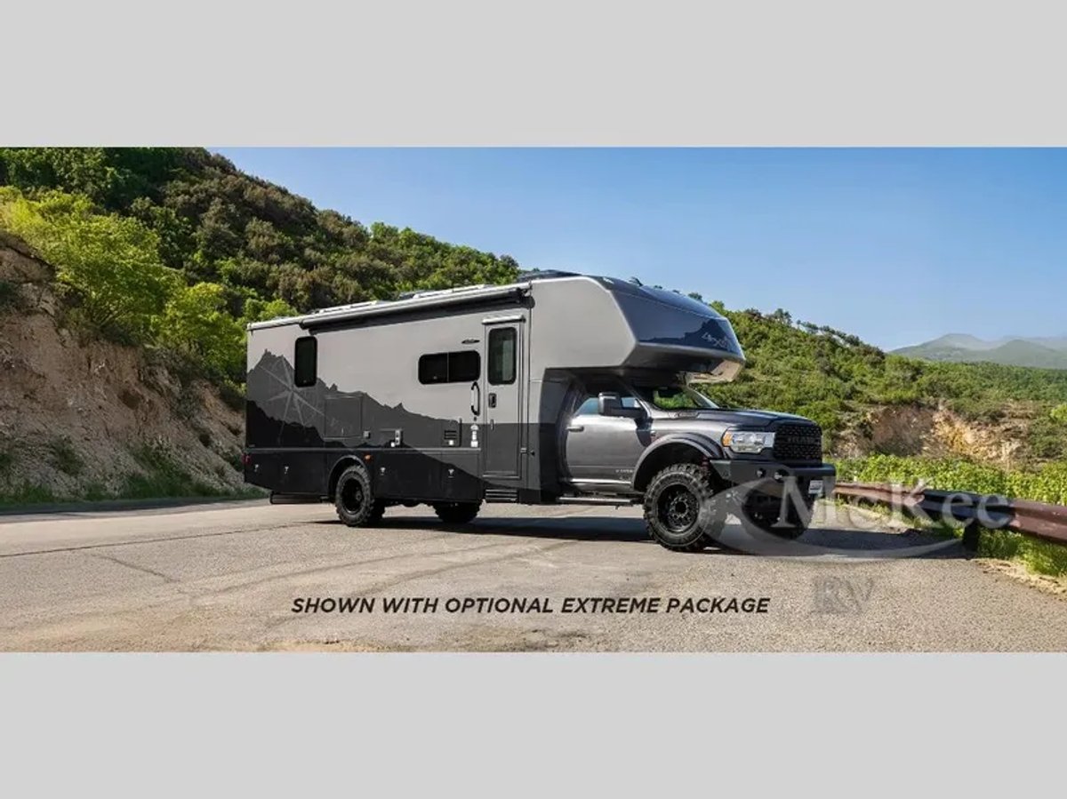 2027 Dynamax isata 5