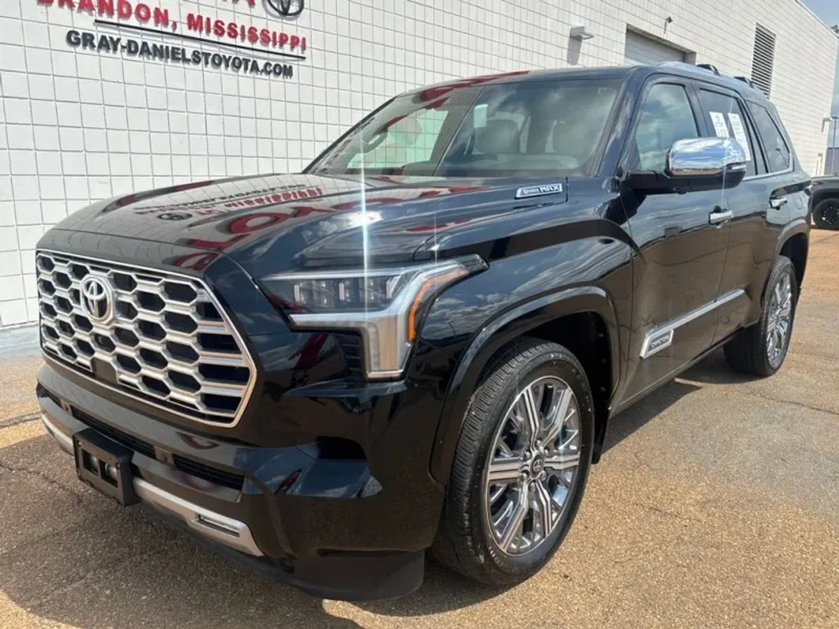 2025 Toyota Sequoia