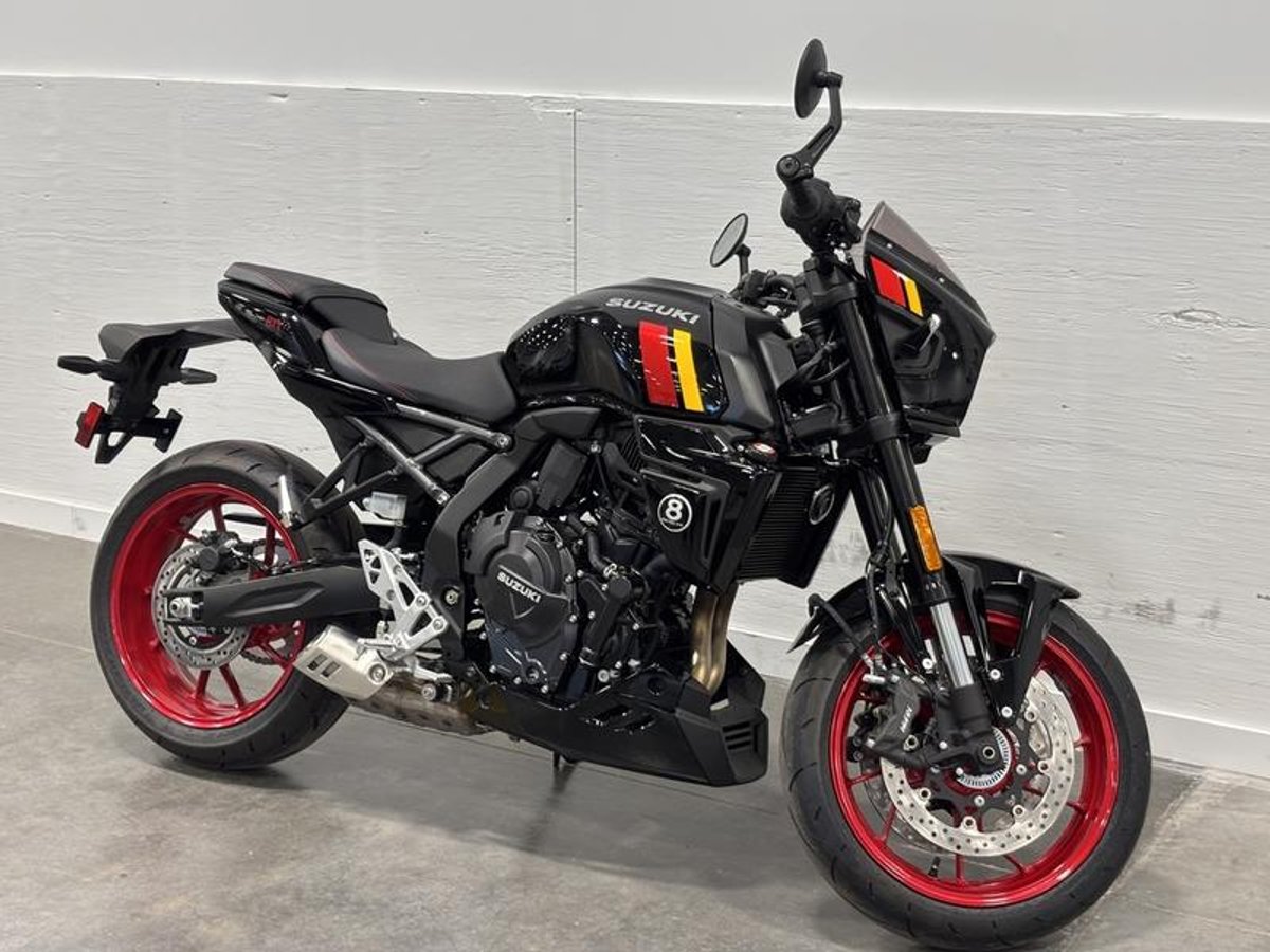 2026 Suzuki GSX-8TT