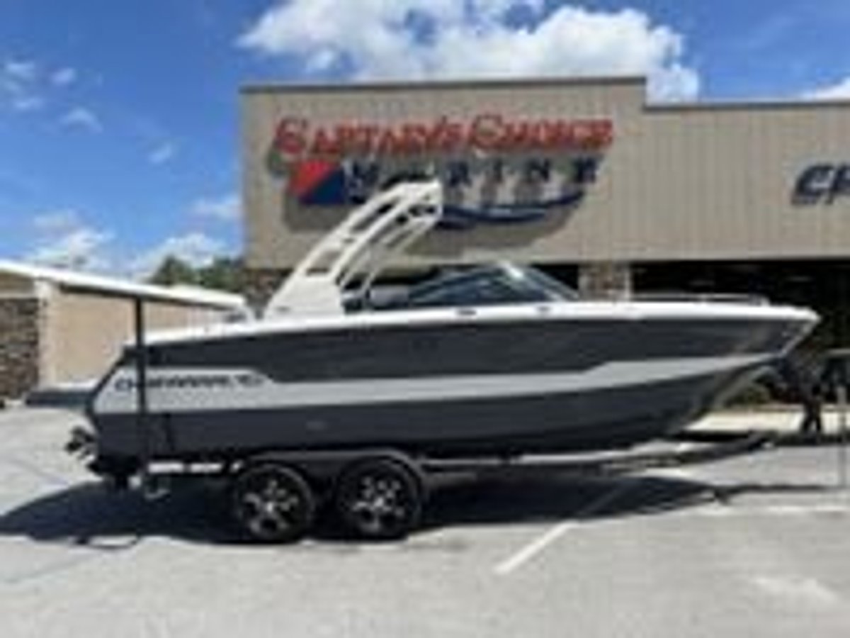 2026 Chaparral 247 SSX