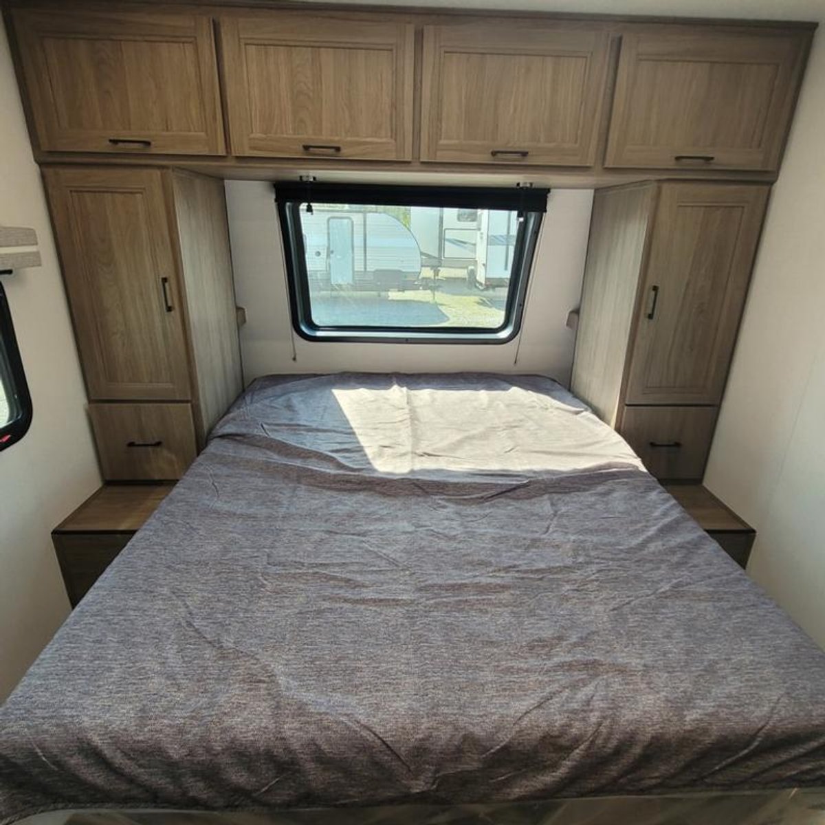 2025 Coachmen Freedom Express Ultra Lite 192RBS