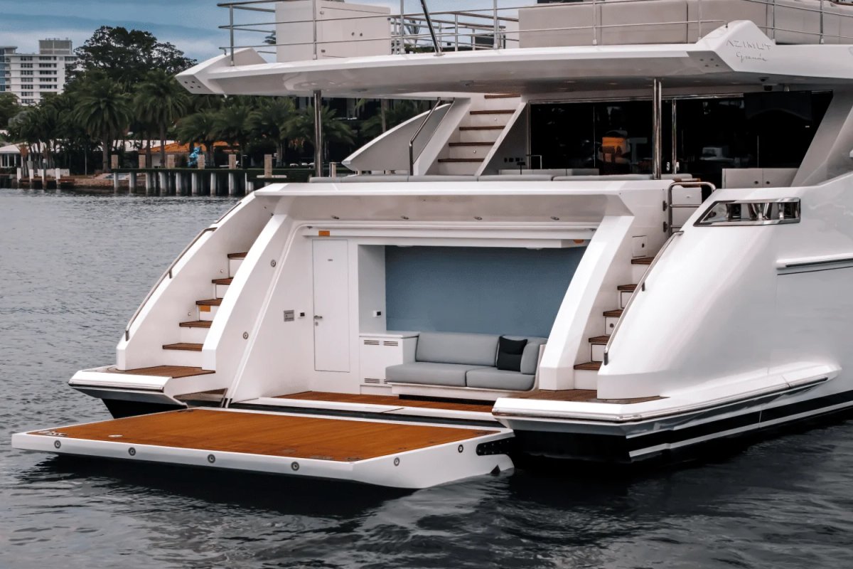 2025 Azimut Grande 32M