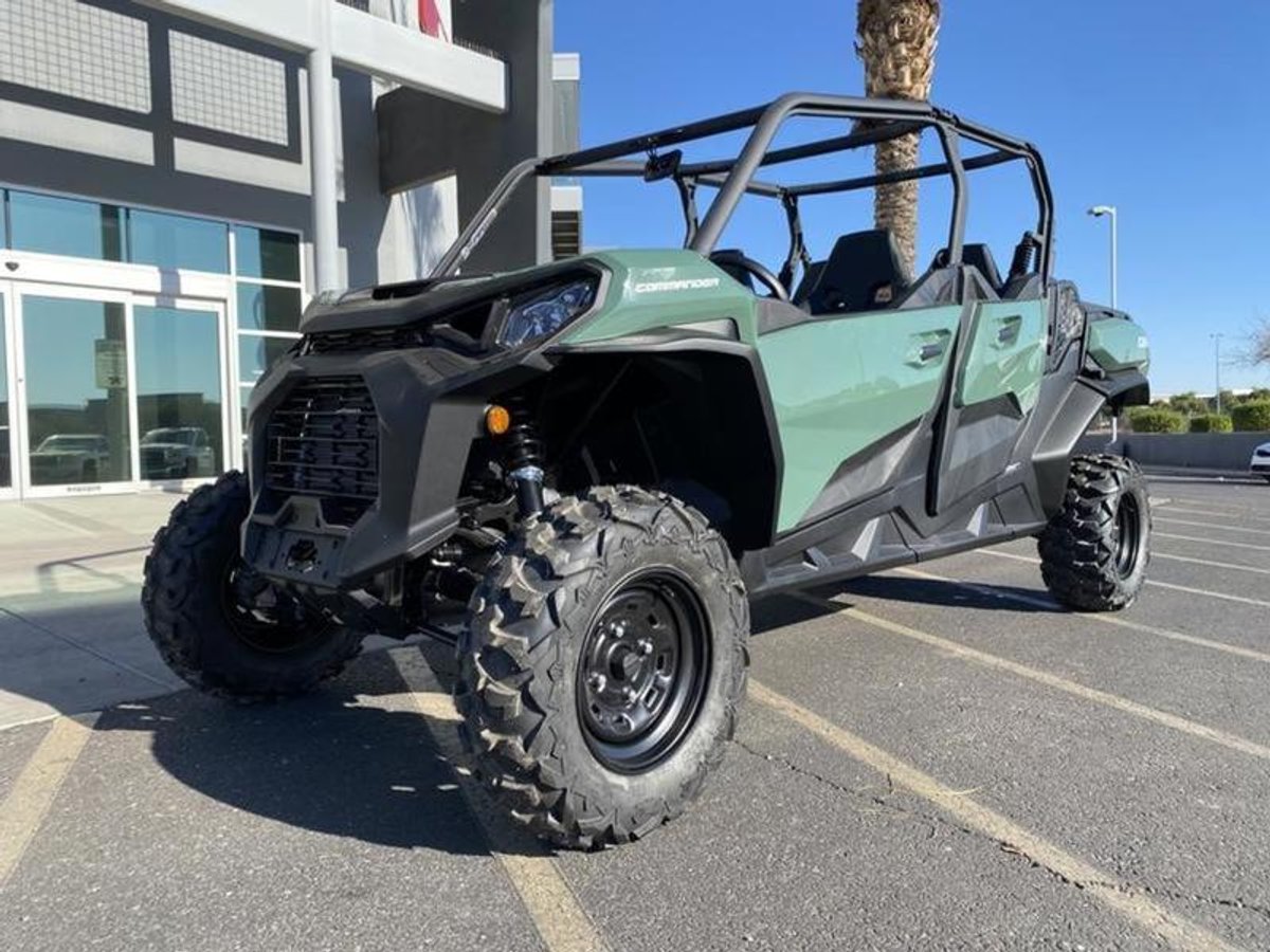 2025 Can-Am Commander MAX DPS 1000R