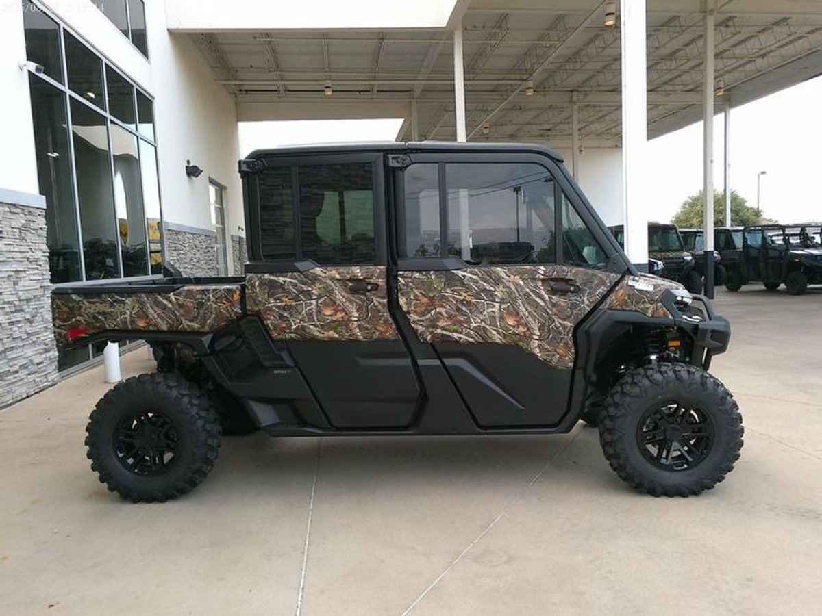 2026 Can-Am Defender MAX Limited HD11 Dark Wildland Camo