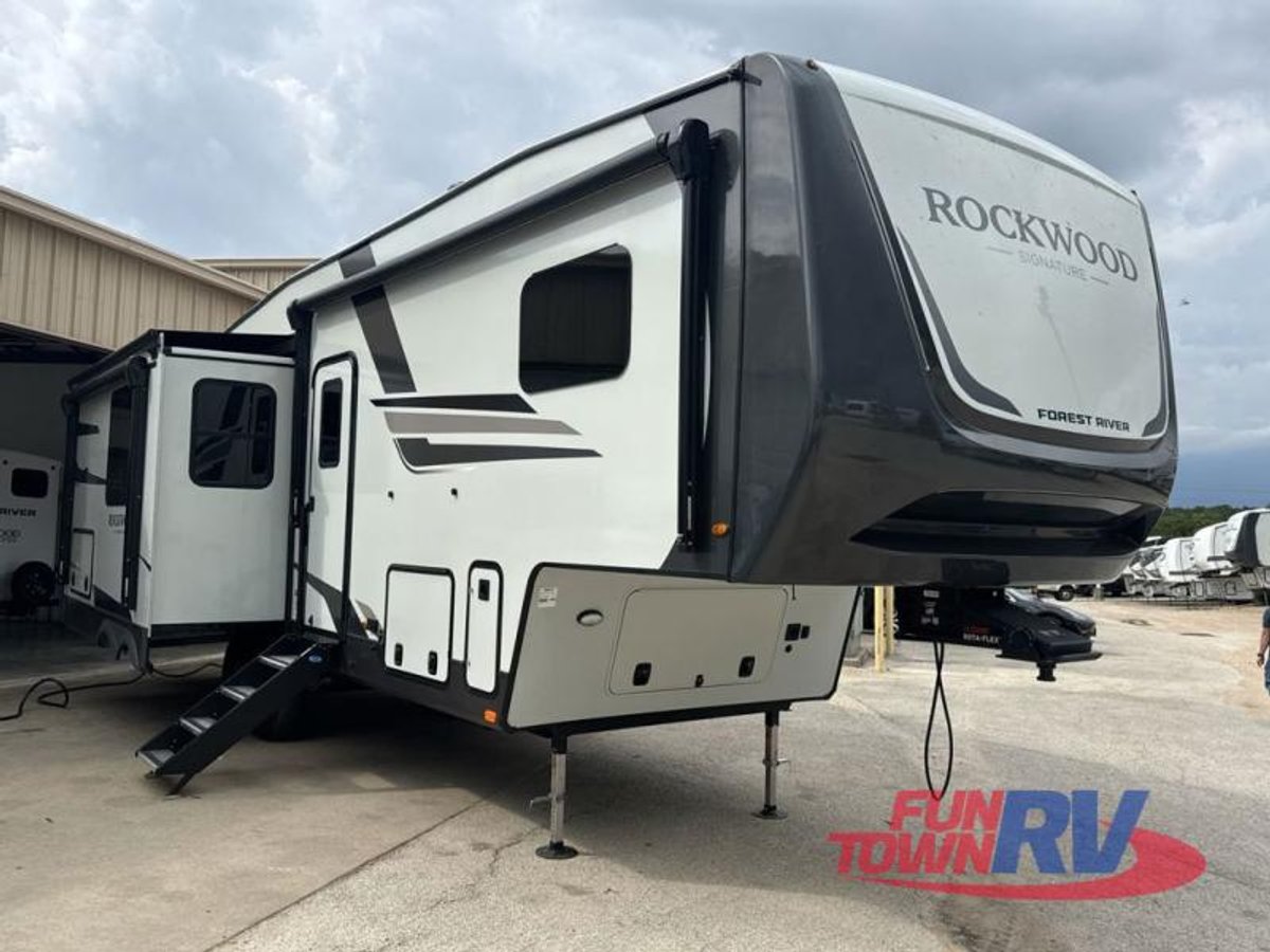 2026 Forest River RV Rockwood Signature