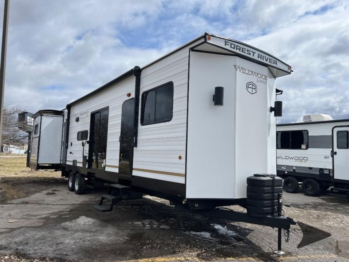 2025 Forest River RV Wildwood Lodge