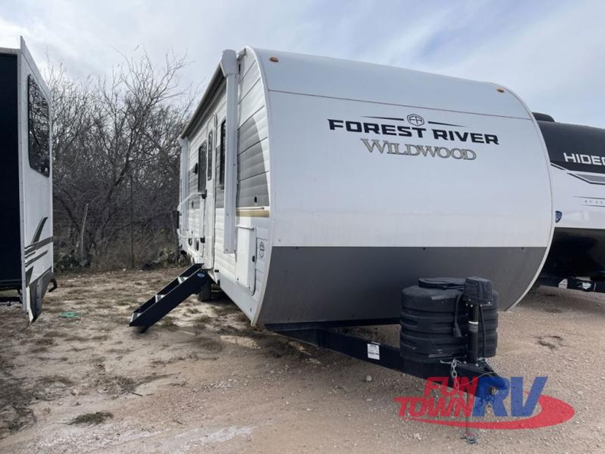 2025 Forest River RV Wildwood
