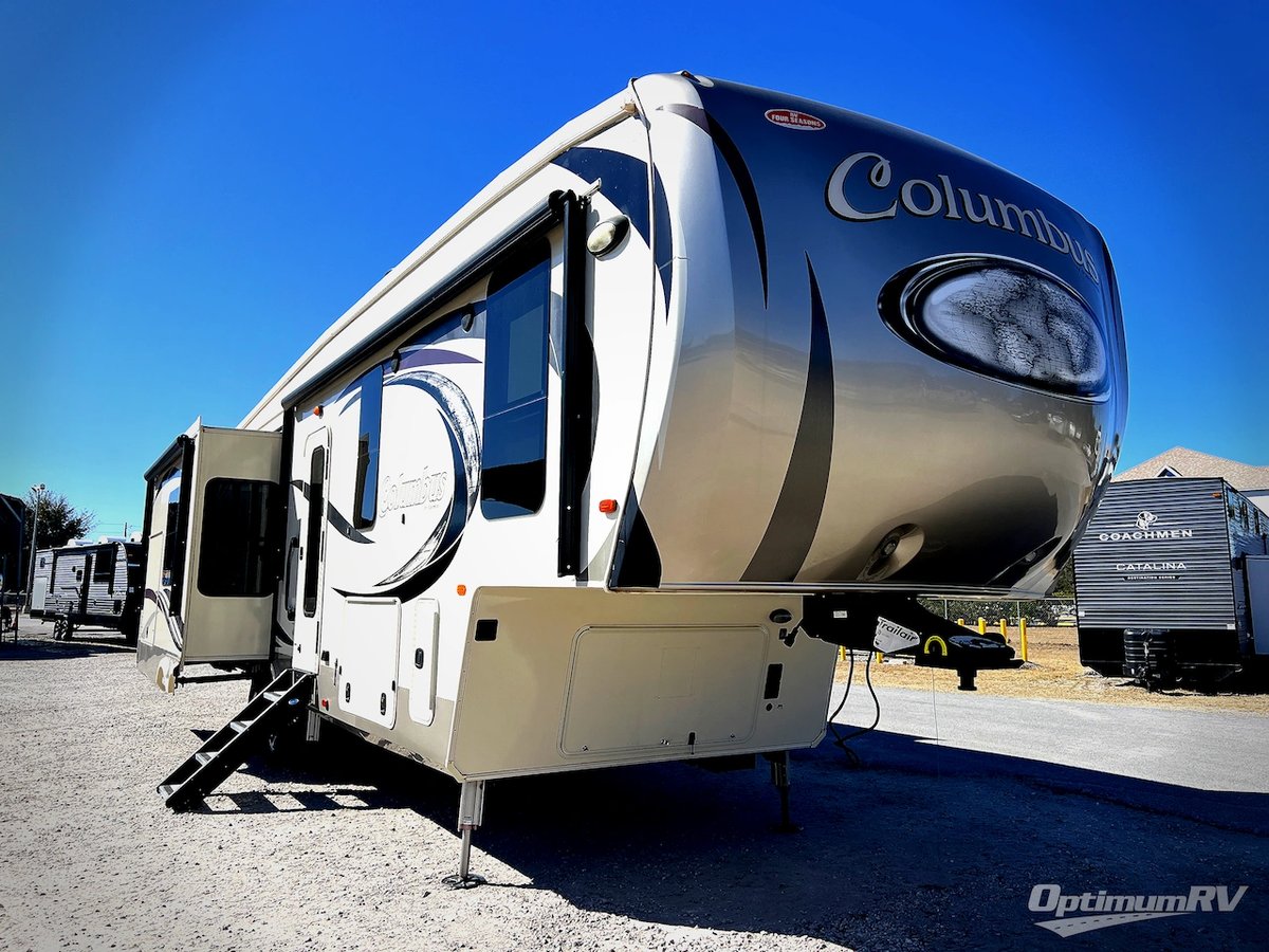 2018 Palomino Columbus