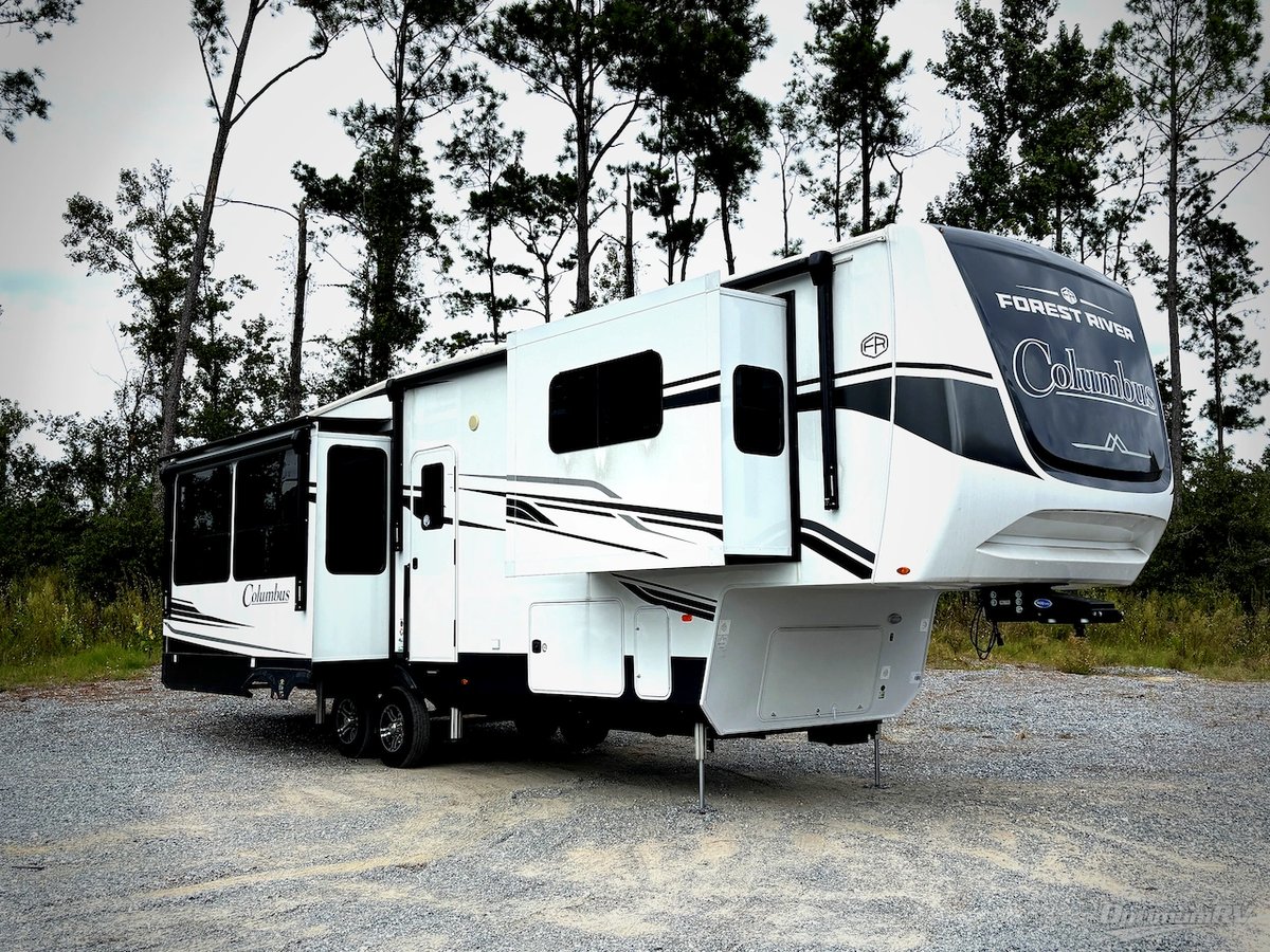 2025 Palomino Columbus