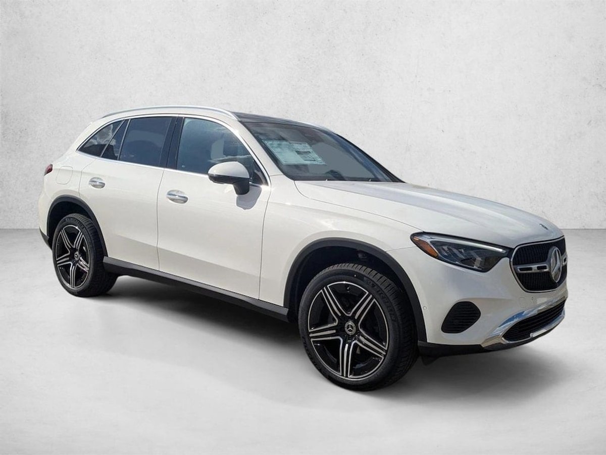 2026 Mercedes-Benz GLC 300