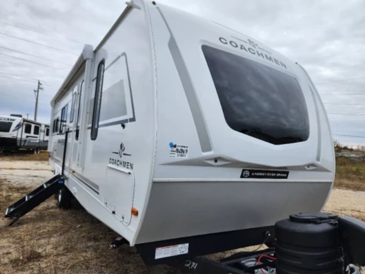 2025 Coachmen Freedom Express Ultra Lite