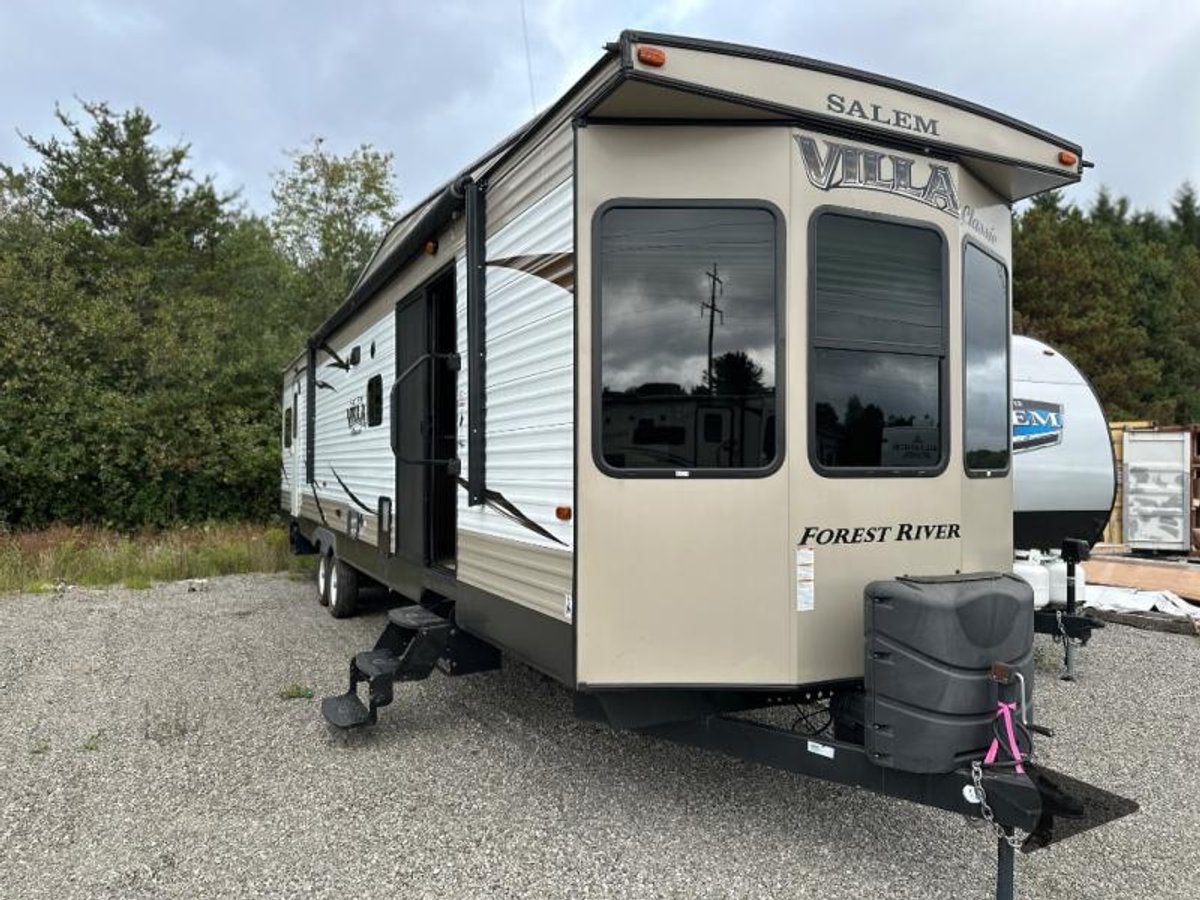 2017 Forest River RV Salem Villa Series