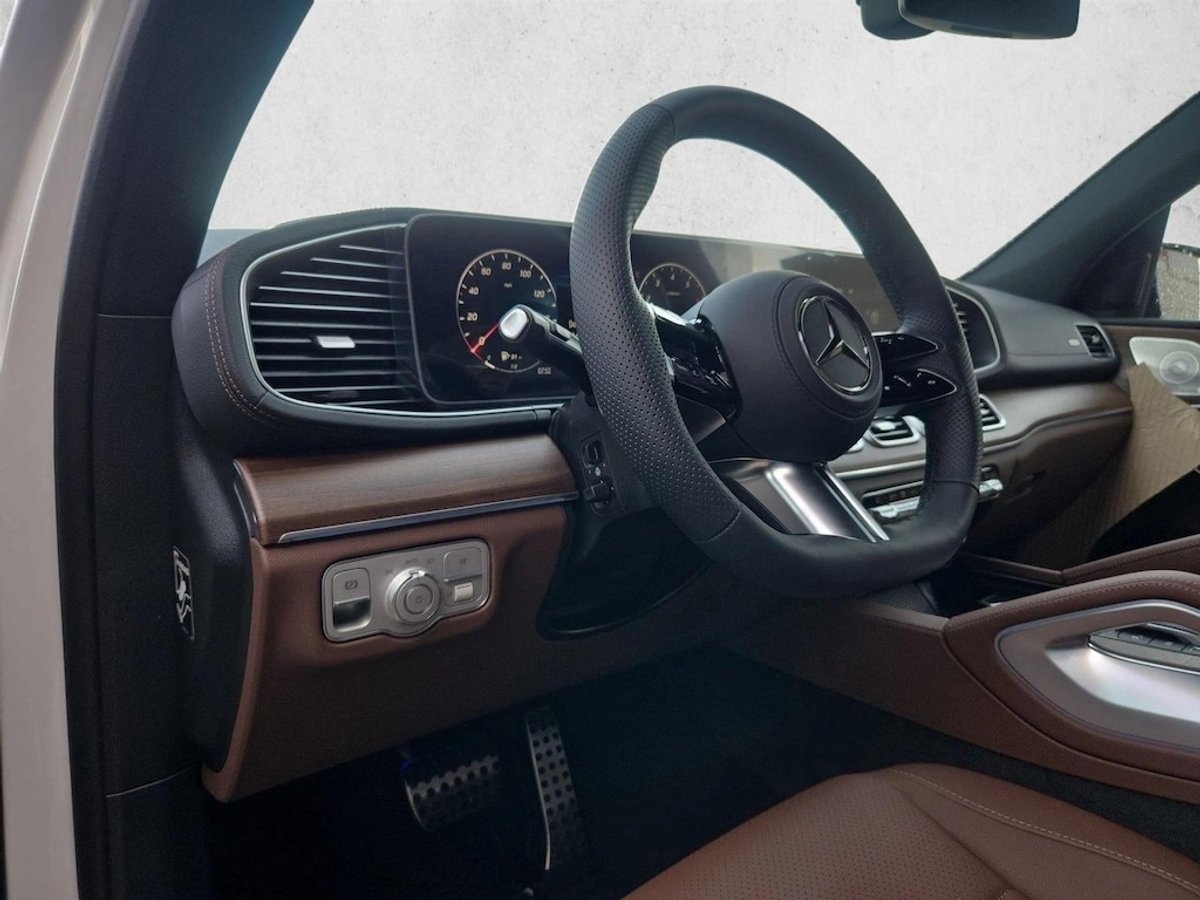2026 Mercedes-Benz GLS 450