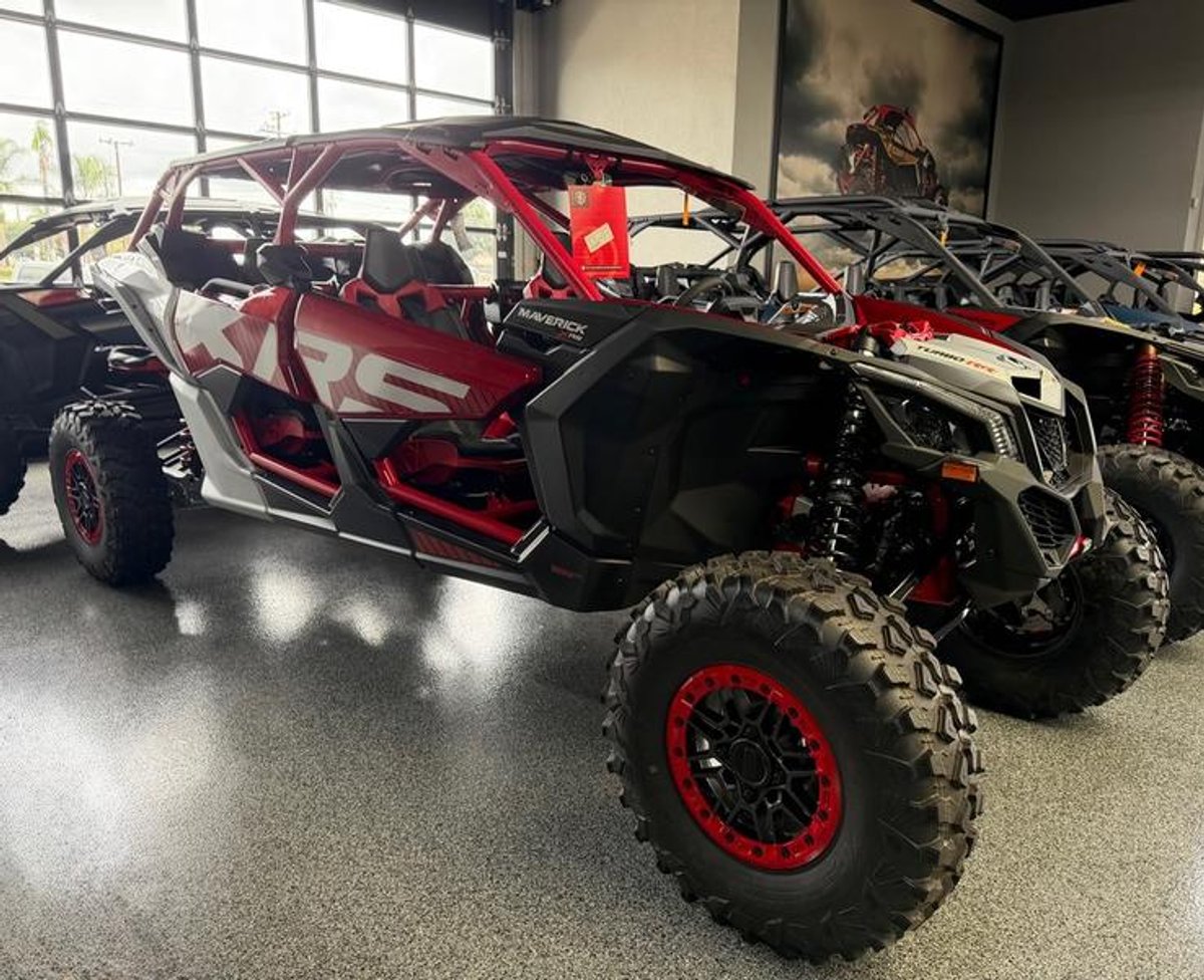 2025 Can-Am Maverick X3 Max X RS Turbo RR With Smart-Shox Fiery Red & Hyper Silver