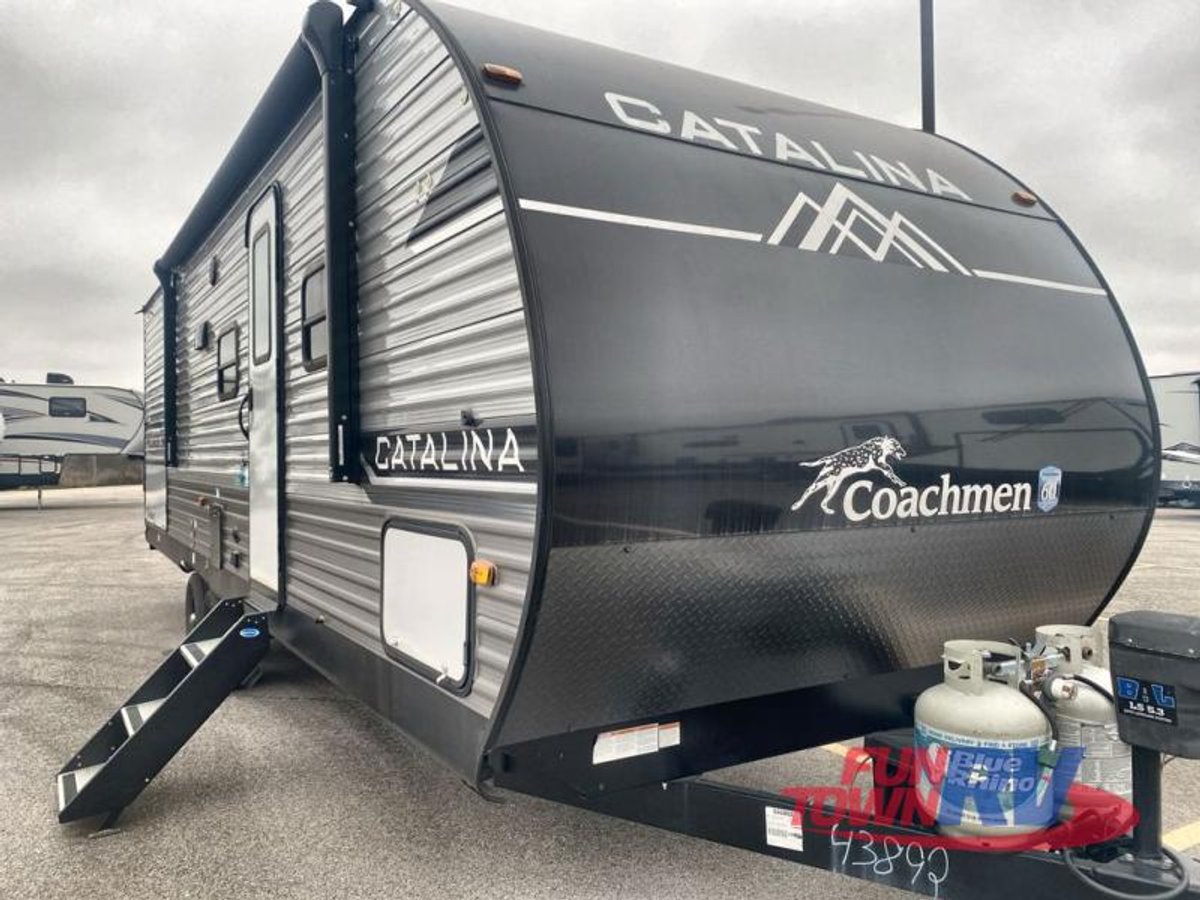 2024 Coachmen RV Catalina Summit Series 8