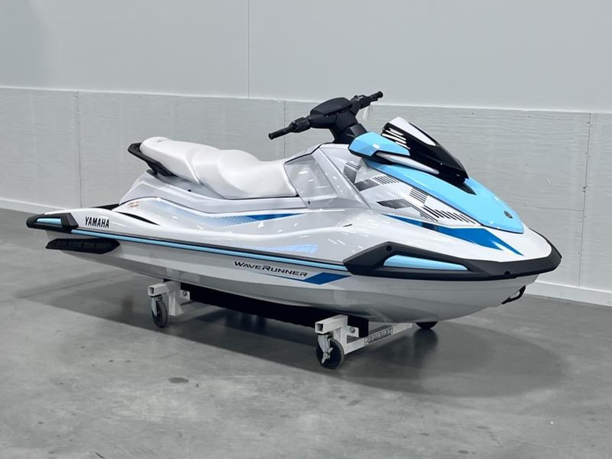2025 Yamaha VX