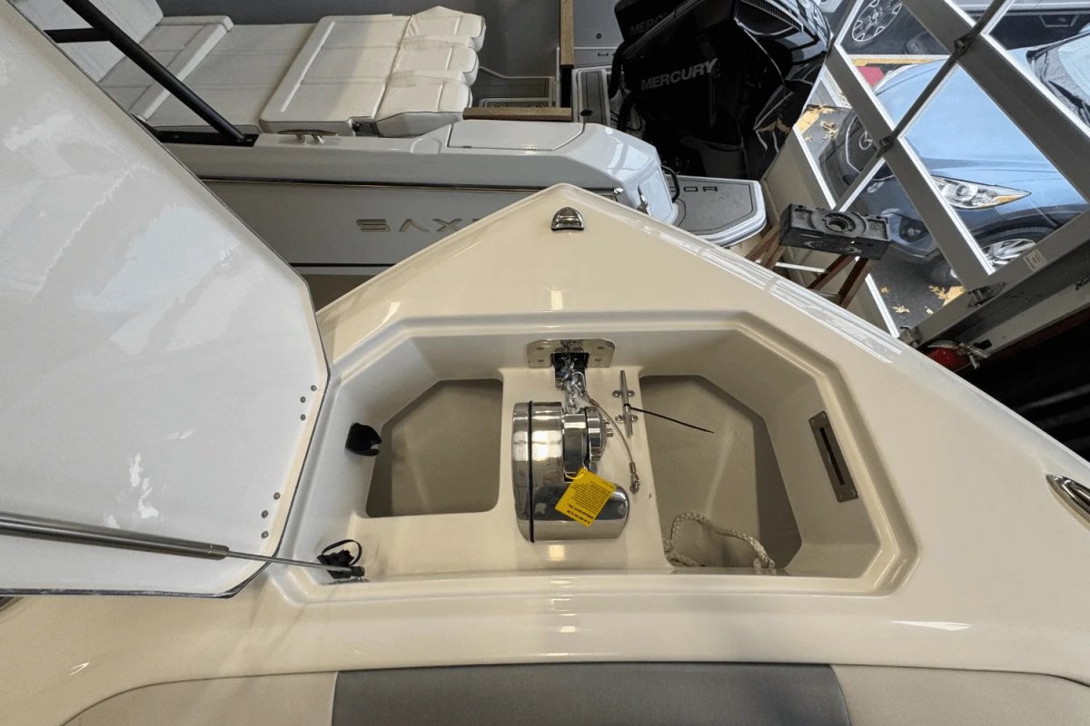2025 Sailfish 272 CC