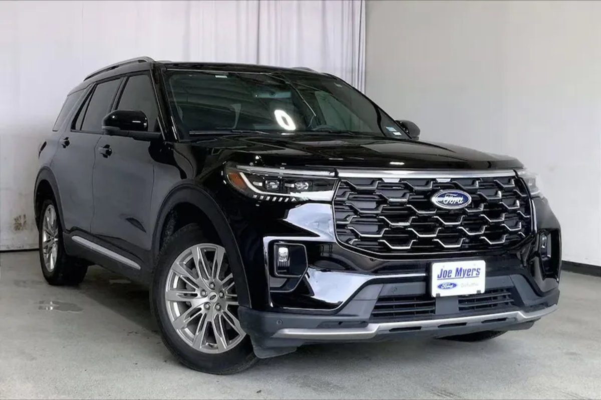 2025 Ford Explorer