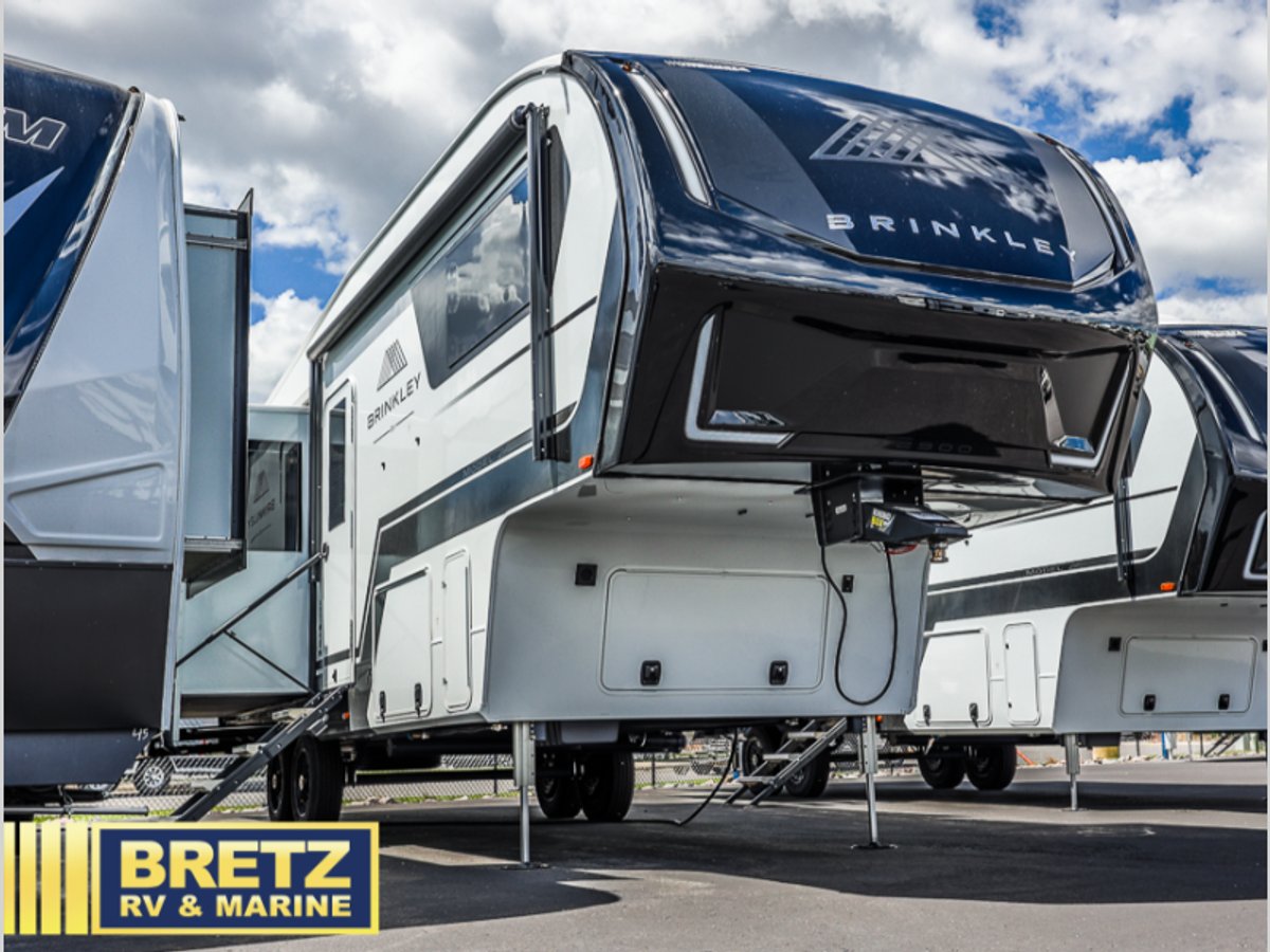 2026 Brinkley Model Z