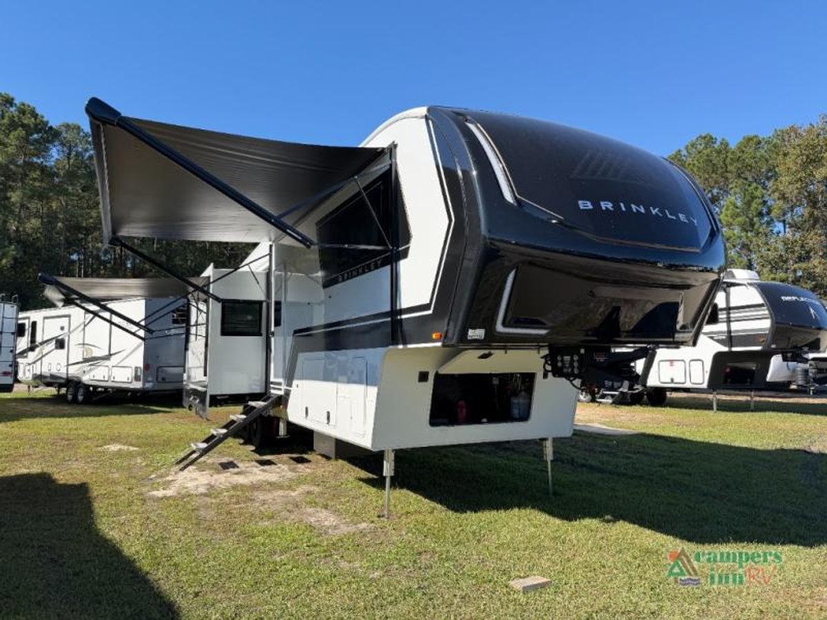 2026 Brinkley Model Z